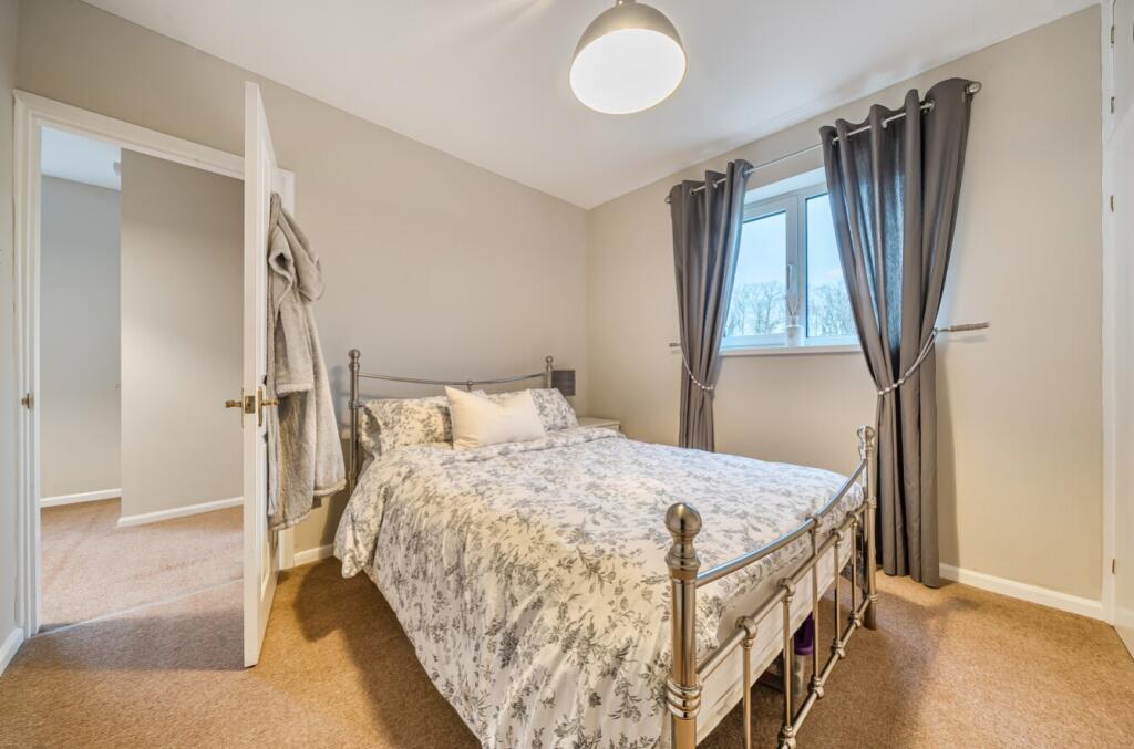 1384155-16-69247558ec917