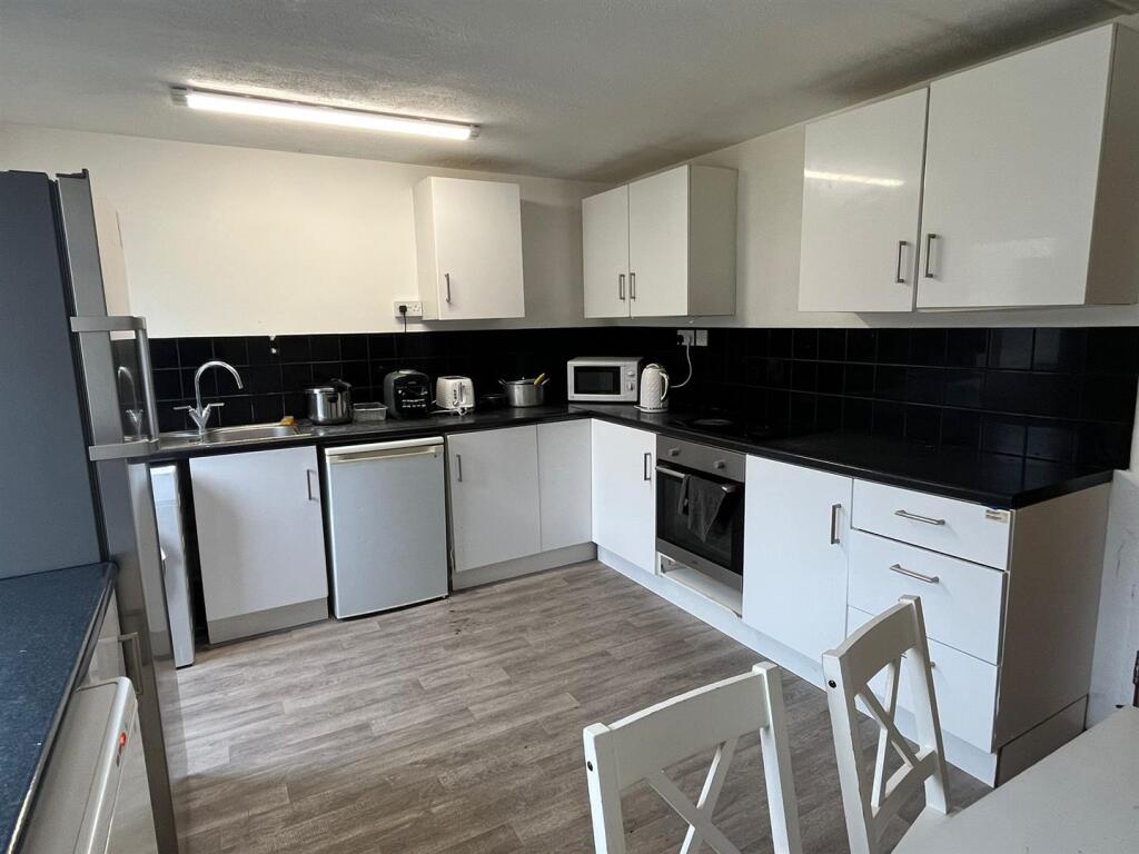 WhatsApp Image 2024-09-09 at 09.43.08_f52e4a3e.jpg