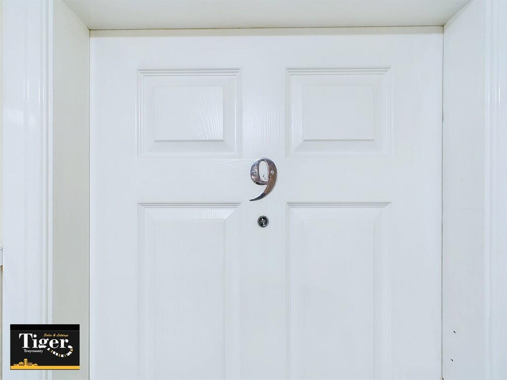 CAM02176G0-PR0488...