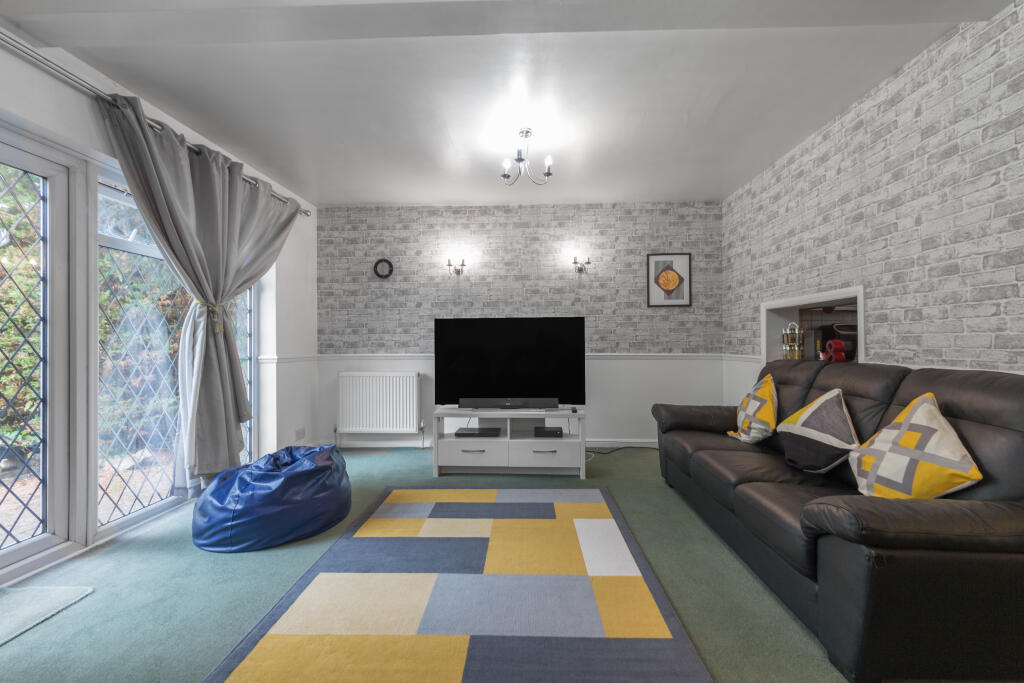 Living / Dining Room