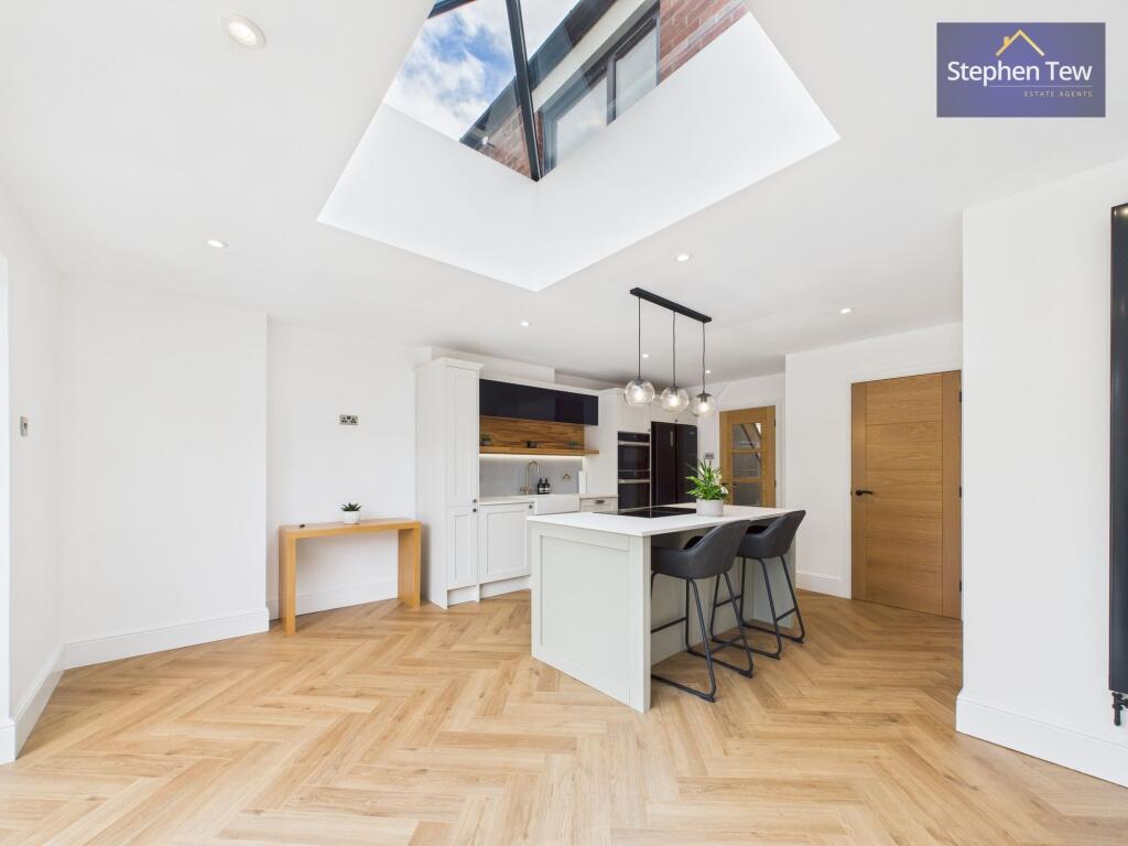 Living / Dining Kitchen