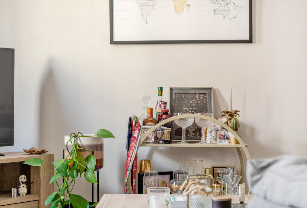 1327085-5-6889eb8...