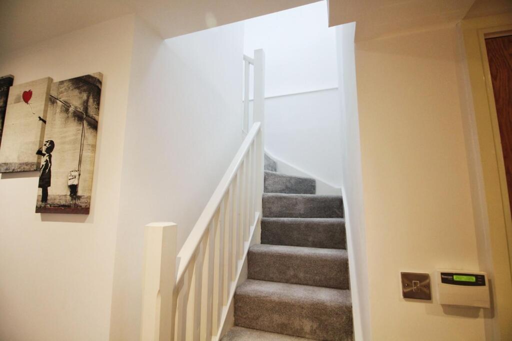 STAIRS.JPG