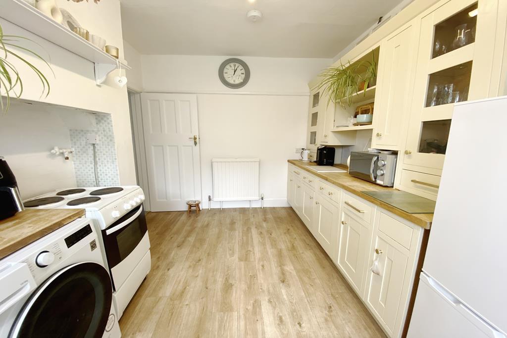 Kitchen/Breakfast Rm