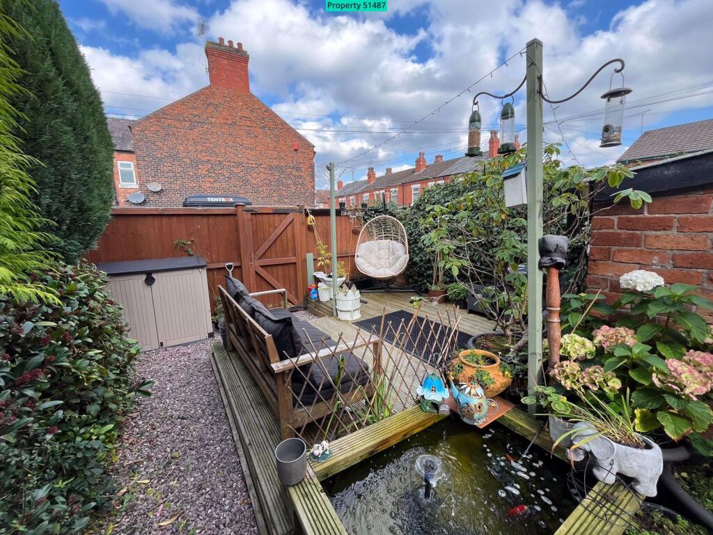 Enclosed Rear Garden