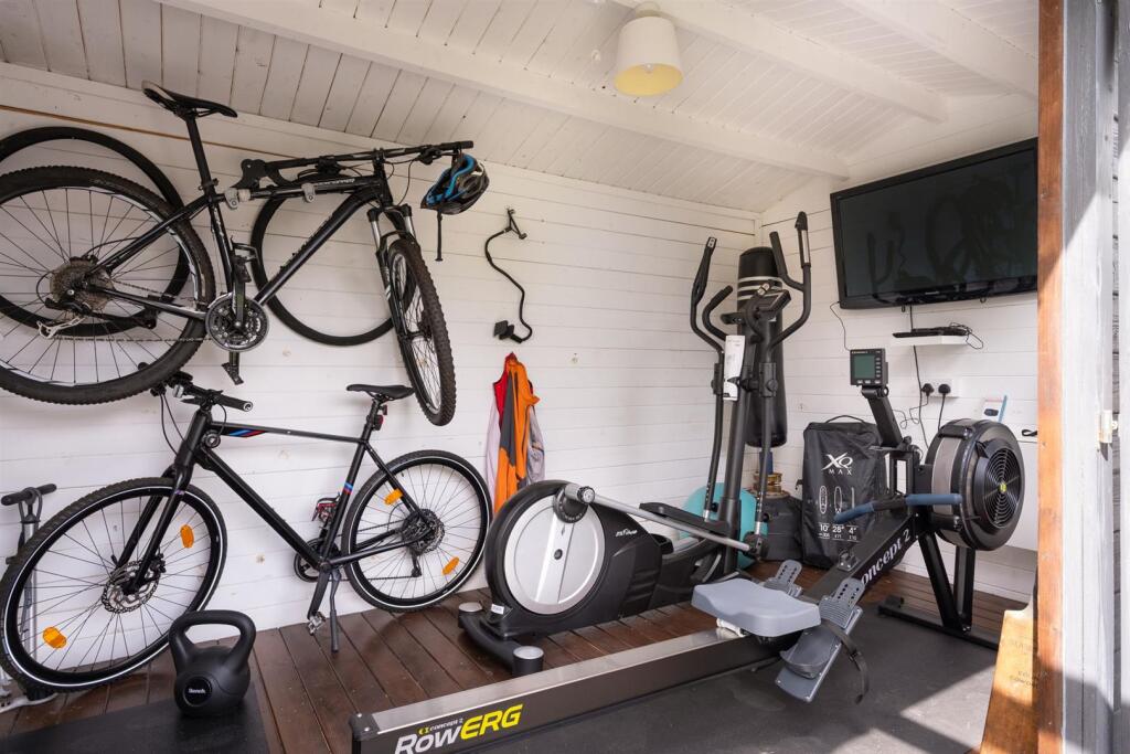 Garden room / gym