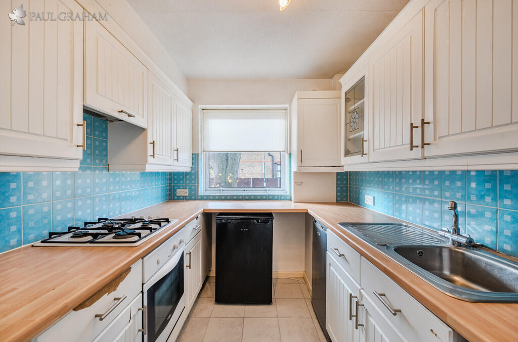 e865883f-8067-47e...