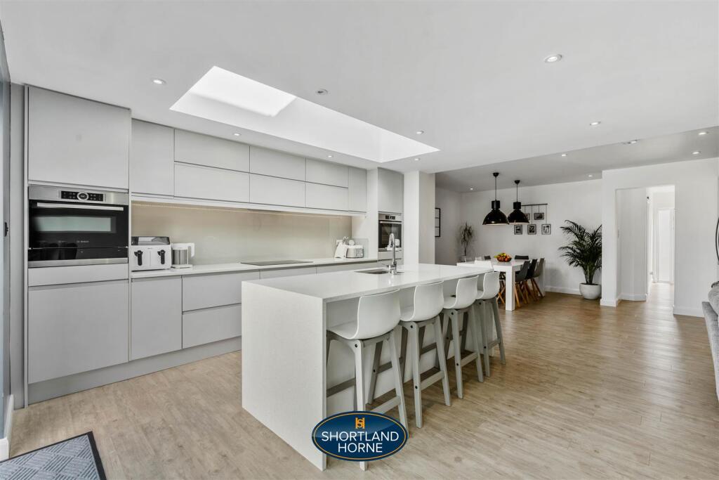 kitchen/family room