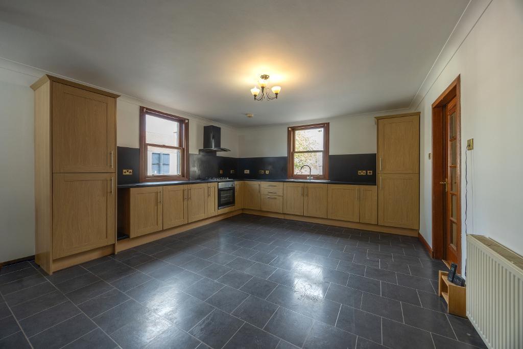 Dining/Family Kitchen