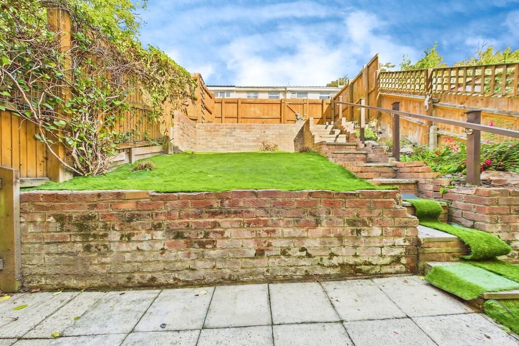 004c25dc-CAM01085...