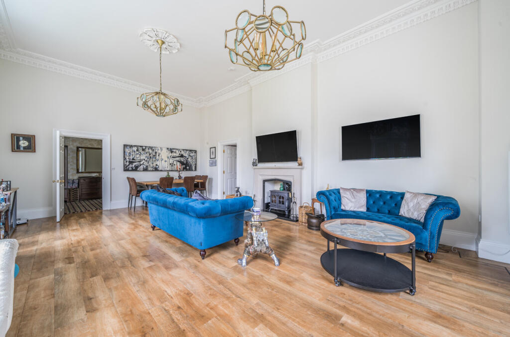 1381143-13-691363...