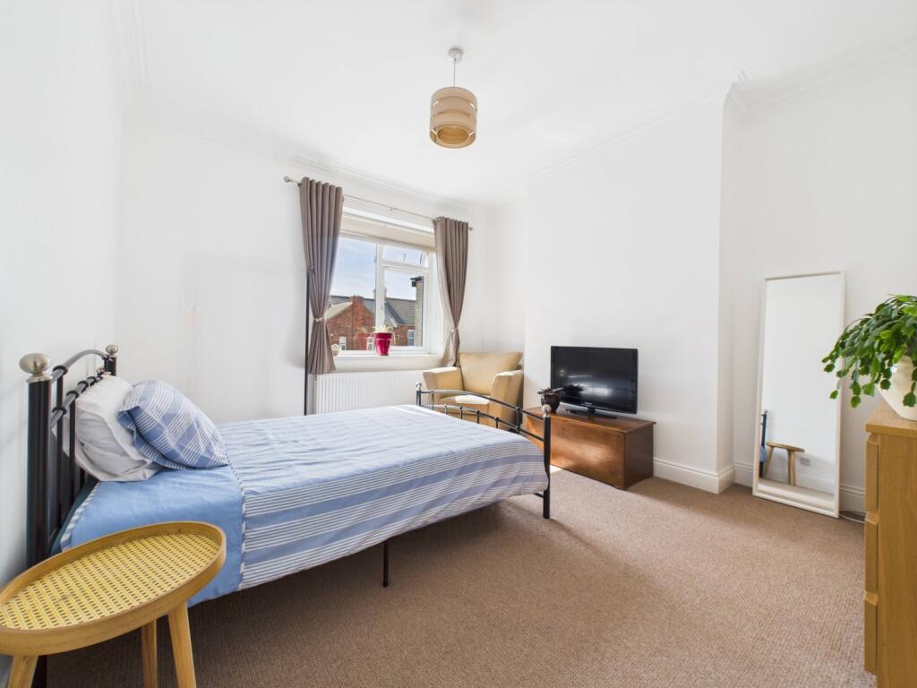 CAM02195G0-PR0083-STILL052