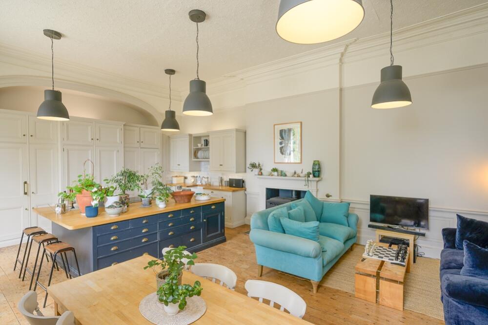 Open Plan kitchen dining family room