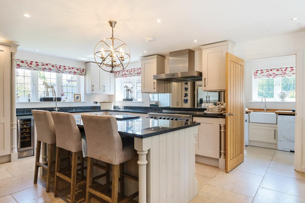 Kitchen/Dining Room/ Snug
