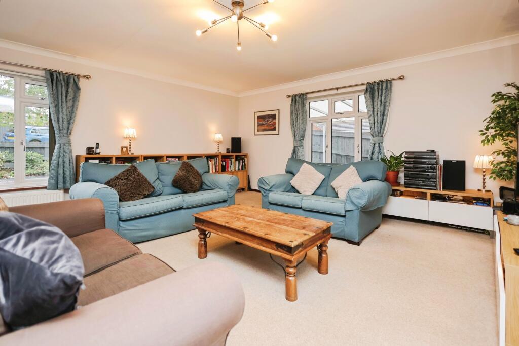 1mapleavenuemapleavenuepershorewr101nl-25