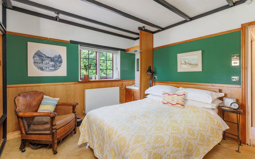 Bedroom 4