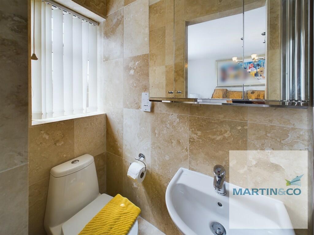 CAM03663G0-PR0049...