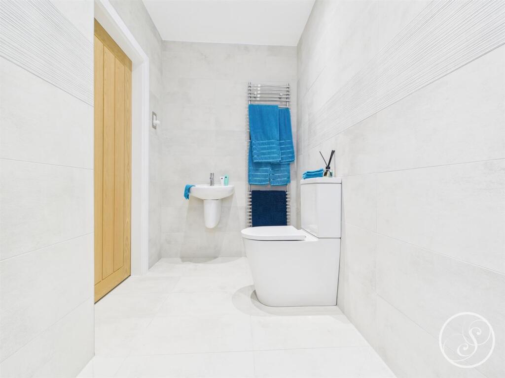 WET ROOM