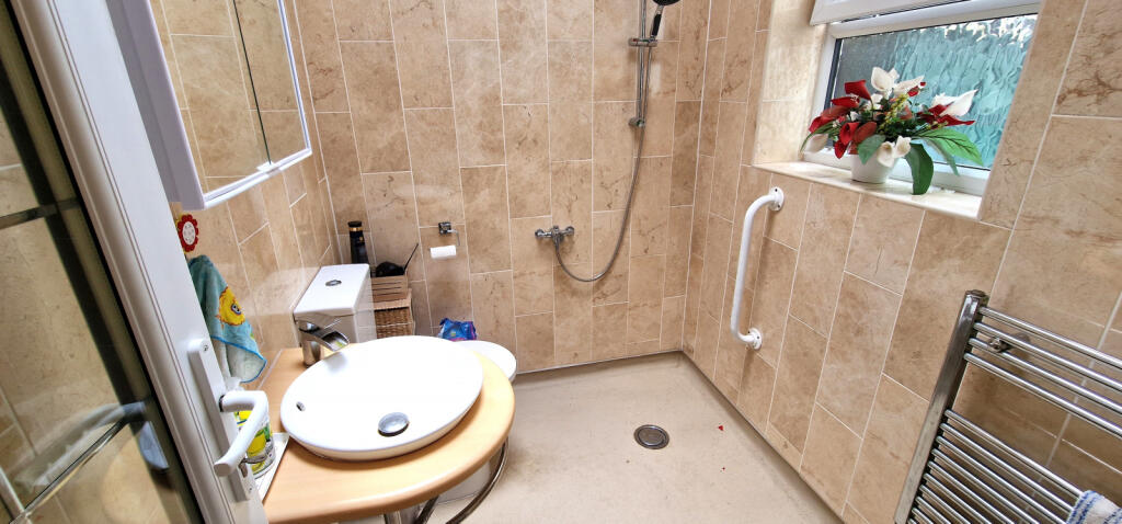 WET ROOM