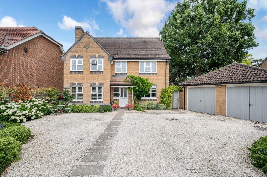 ELMWOOD DRIVEWAY (1).jpg