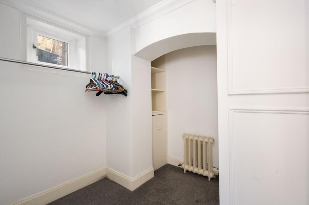 Walk In Wardrobe