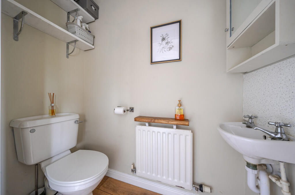 1327775-21-687980...