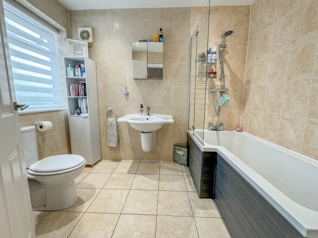 gf bathroom