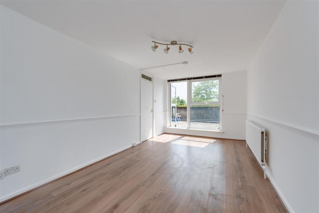 52359_hi_res_ (10).jpg