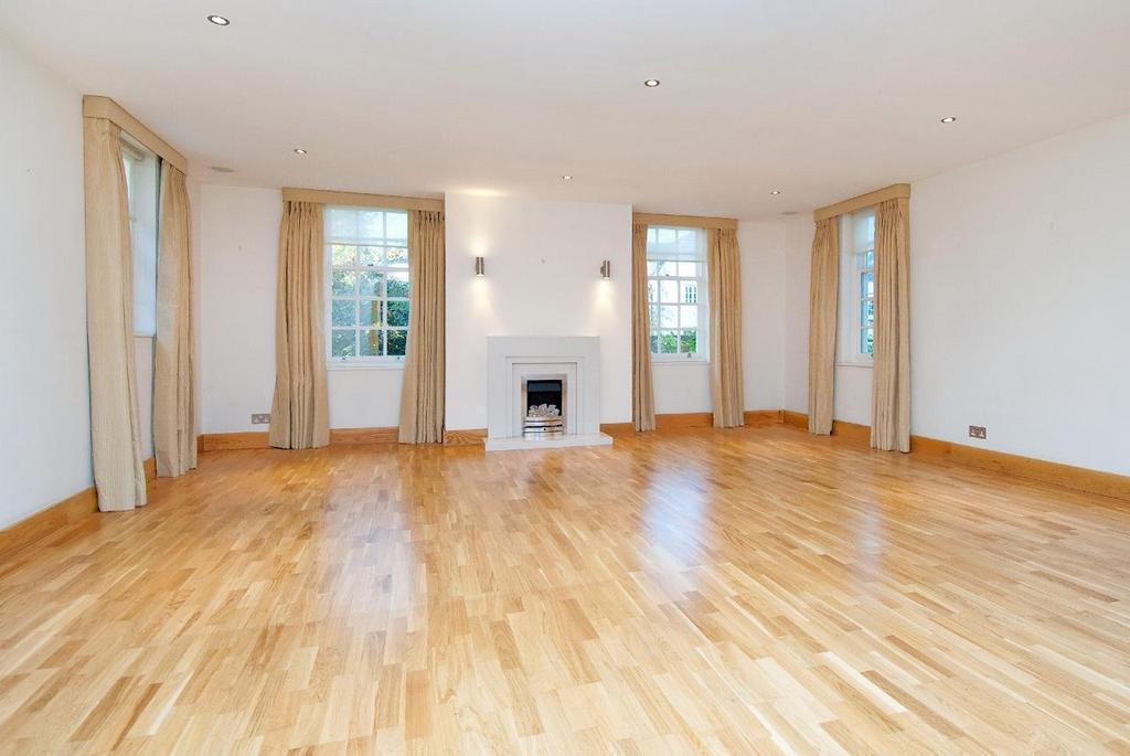 25 Marlborough Place - Lounge 2.jpg