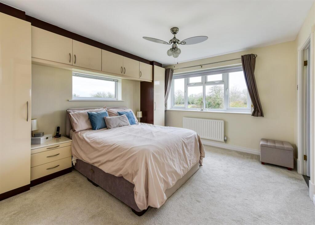 103 Six Ashes Road-bed1.jpg