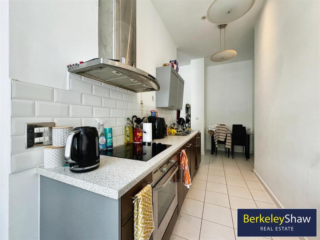 Kitchen (2)