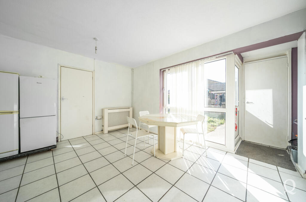 135906e2-28f1-484...