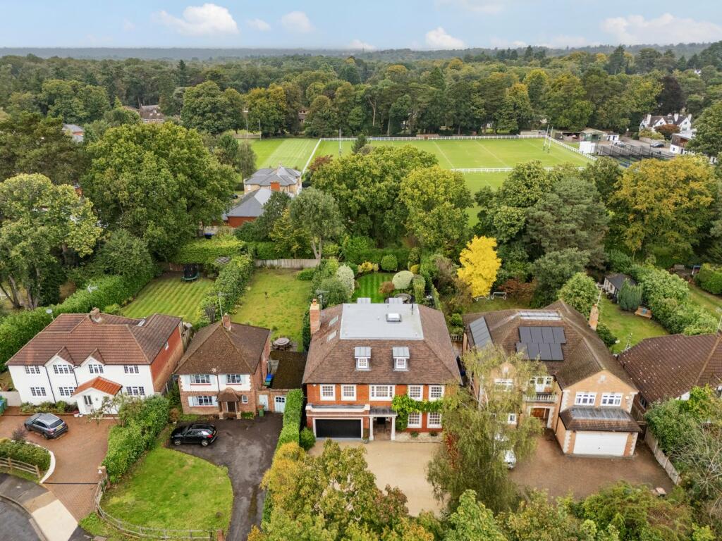  Fairmile, Cobham