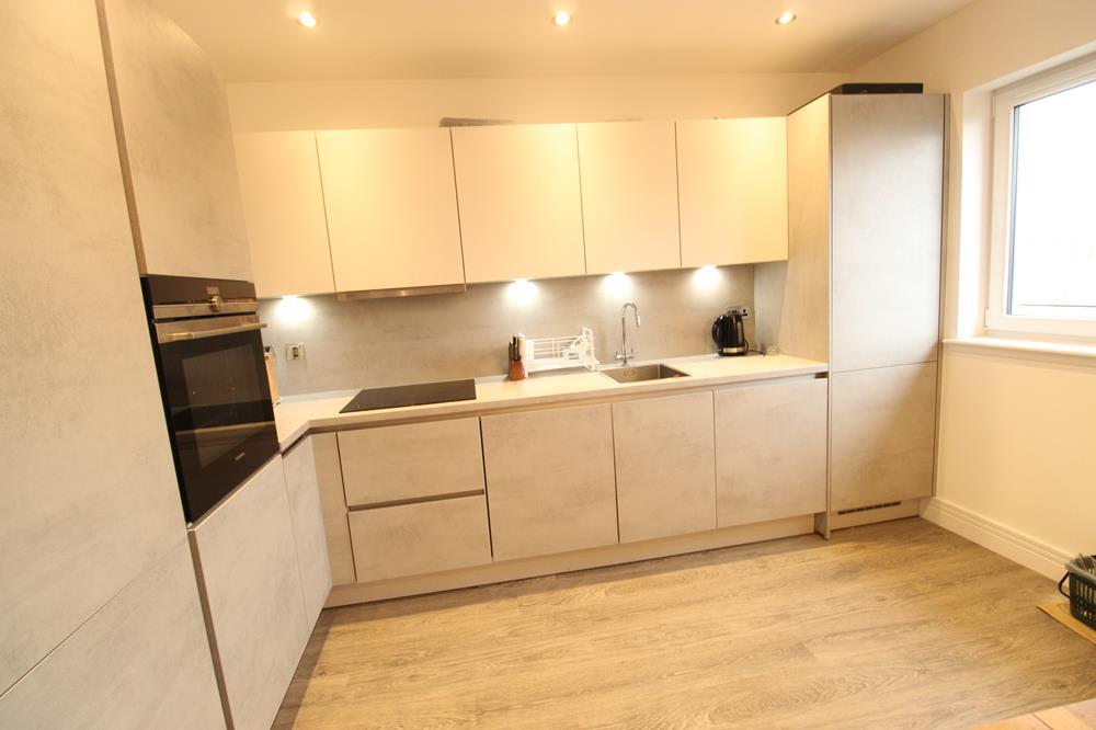 Kitchen photograph 2