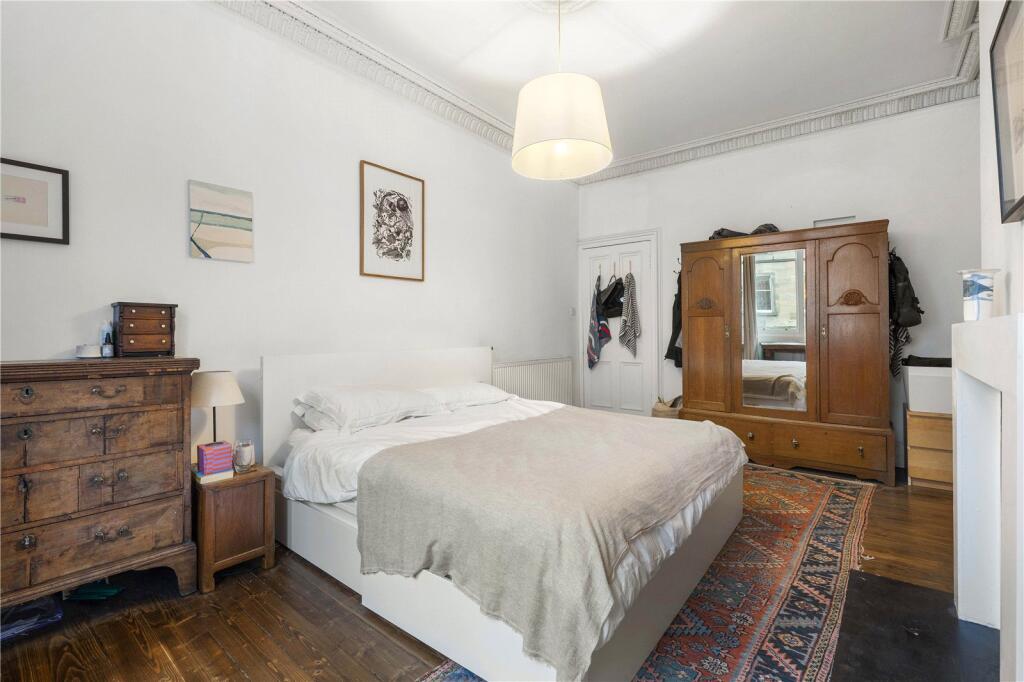 Lorne Street 10