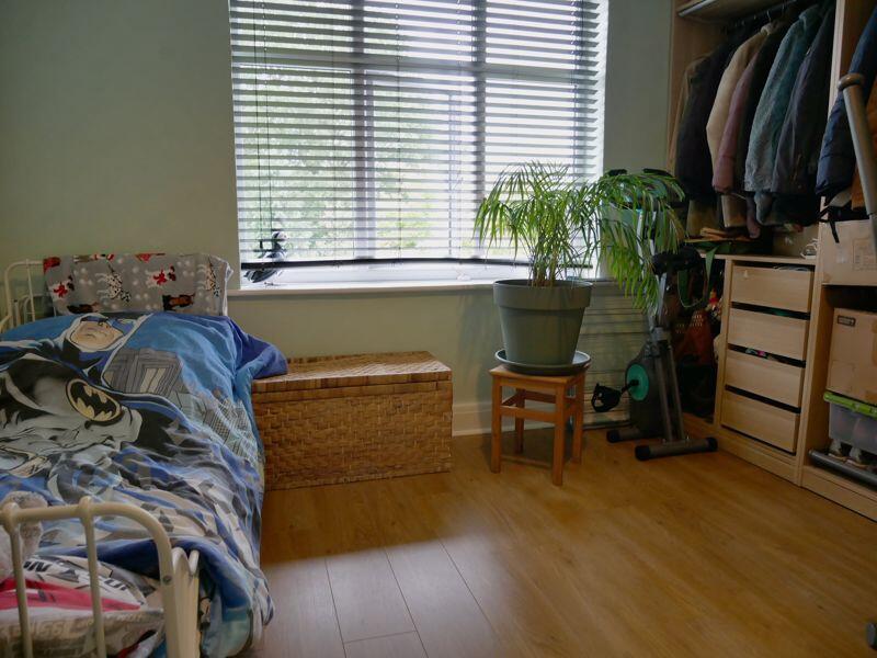 Photo 27
