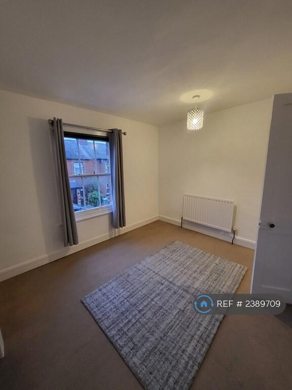 Front Bedroom 
