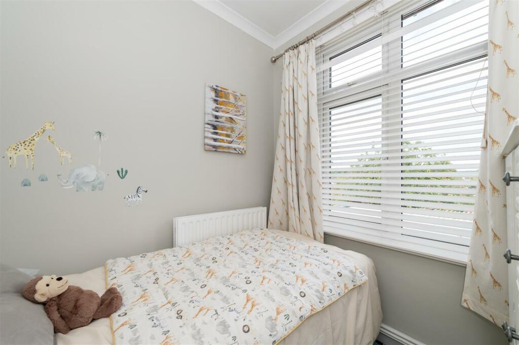 173 Marlpool Lane internal-5.JPG