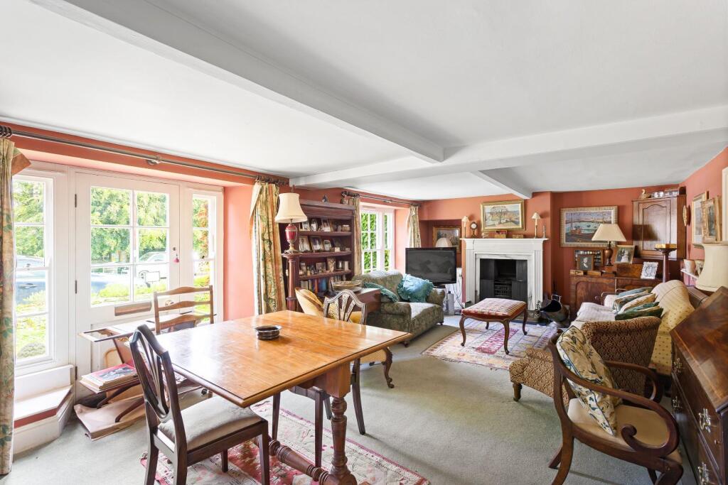 The White House-15.jpg