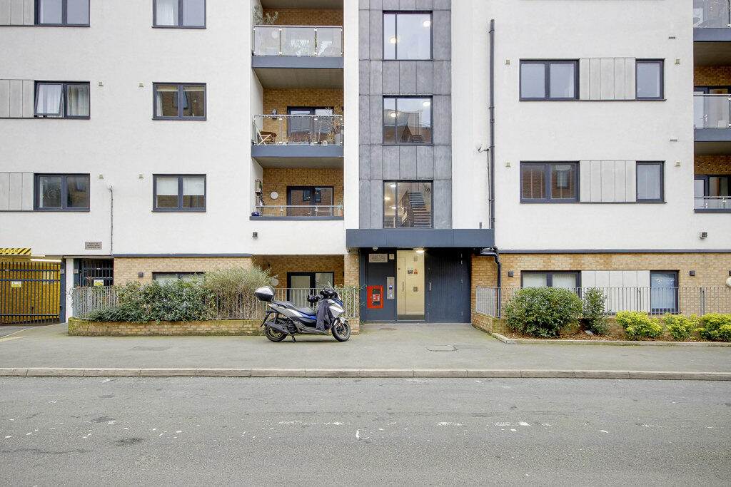 Photo 23
