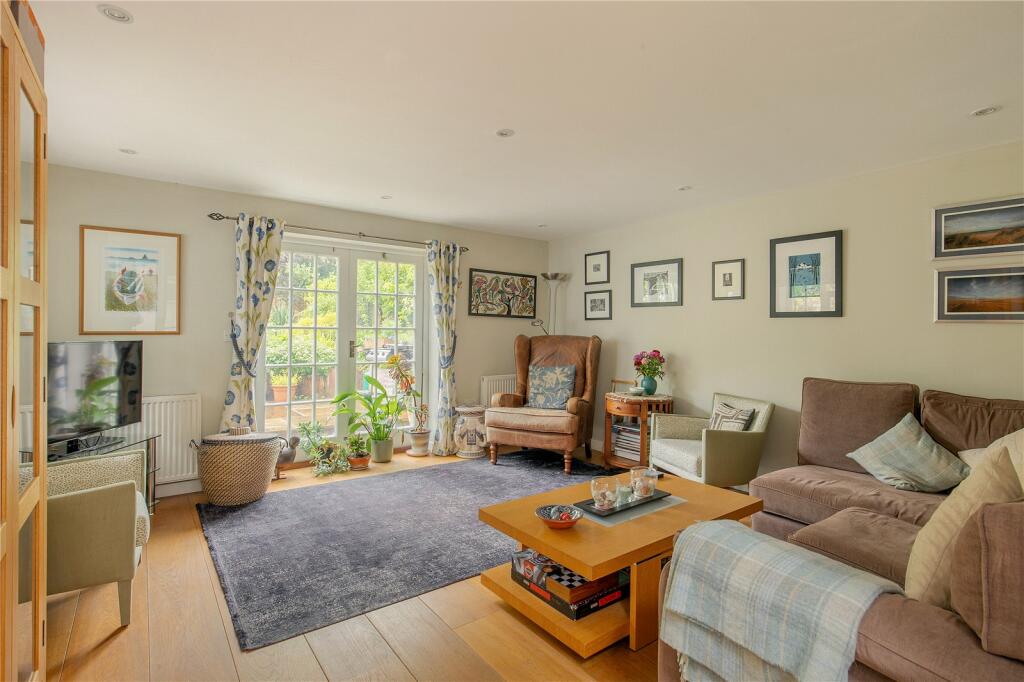 Garden/Sitting Room