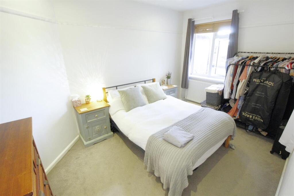 Bedroom.jpg
