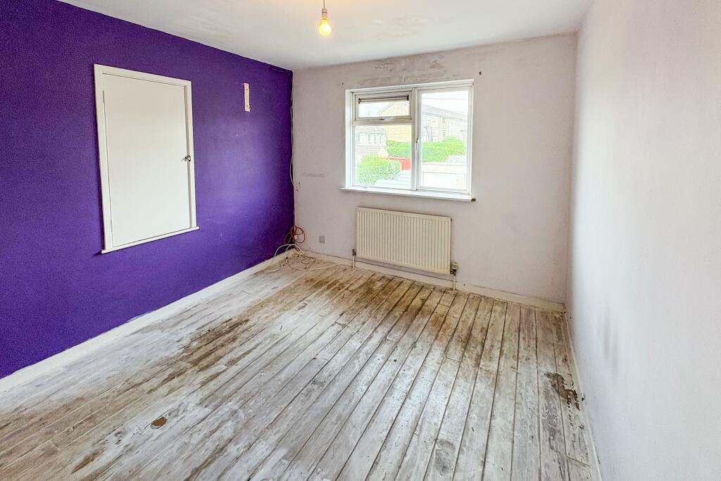 12 Oliver Avenue, Corsham, Wiltshire, SN13 0AJ