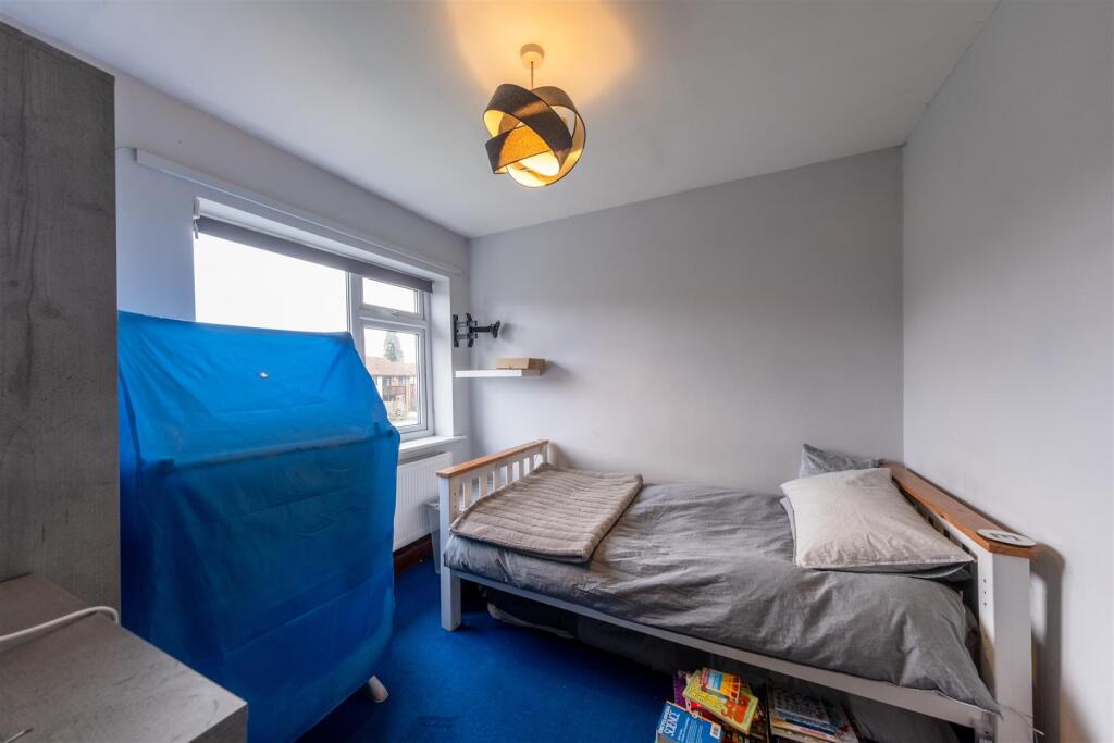 24 St Georges Crescent-013.jpg