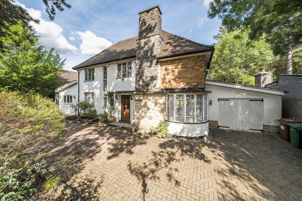 Royston Grove, Pinner, Middlesex