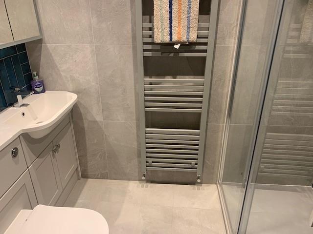 Bedroom 2 Ensuite