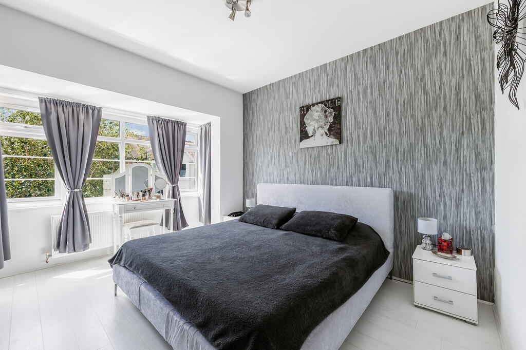 Creighton Road (1...