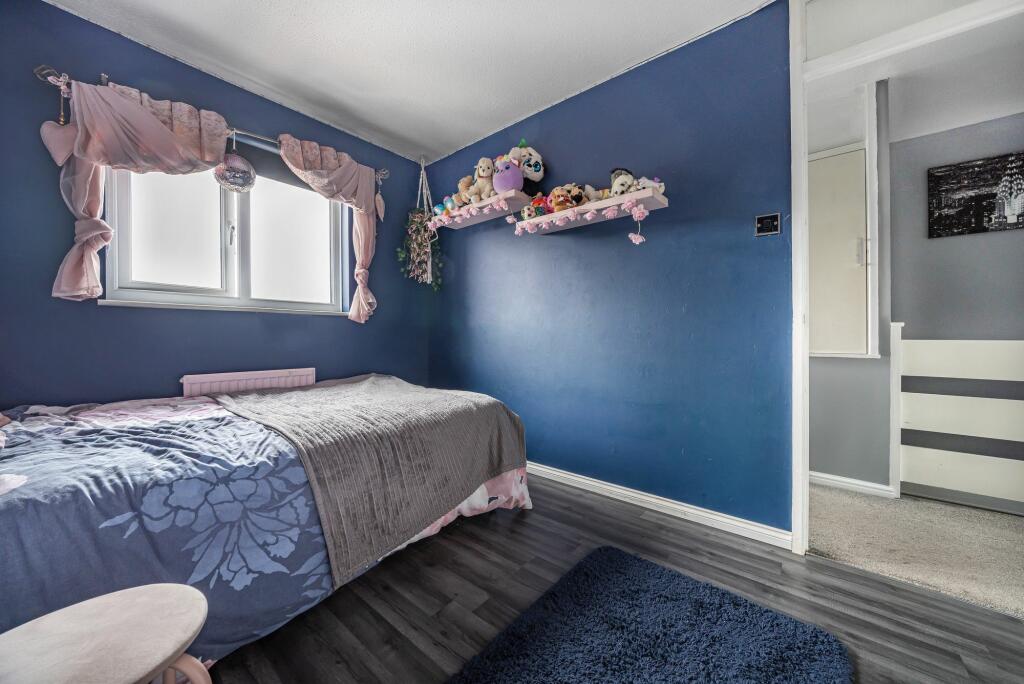 Bedroom Two (2)