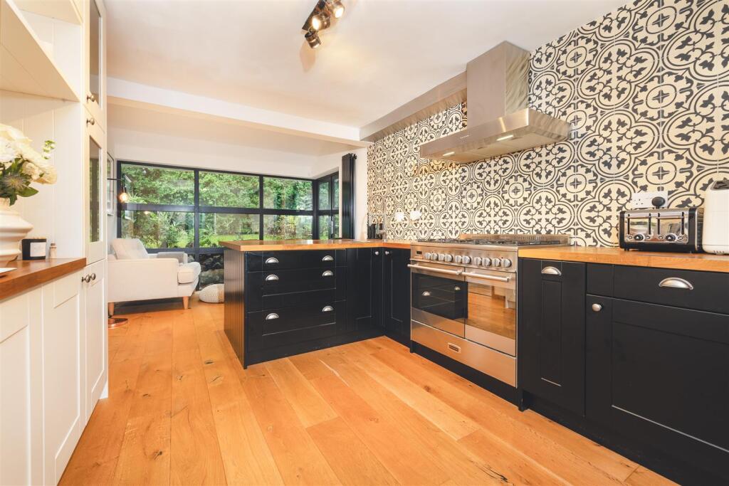 11 Loire Close, Ashby