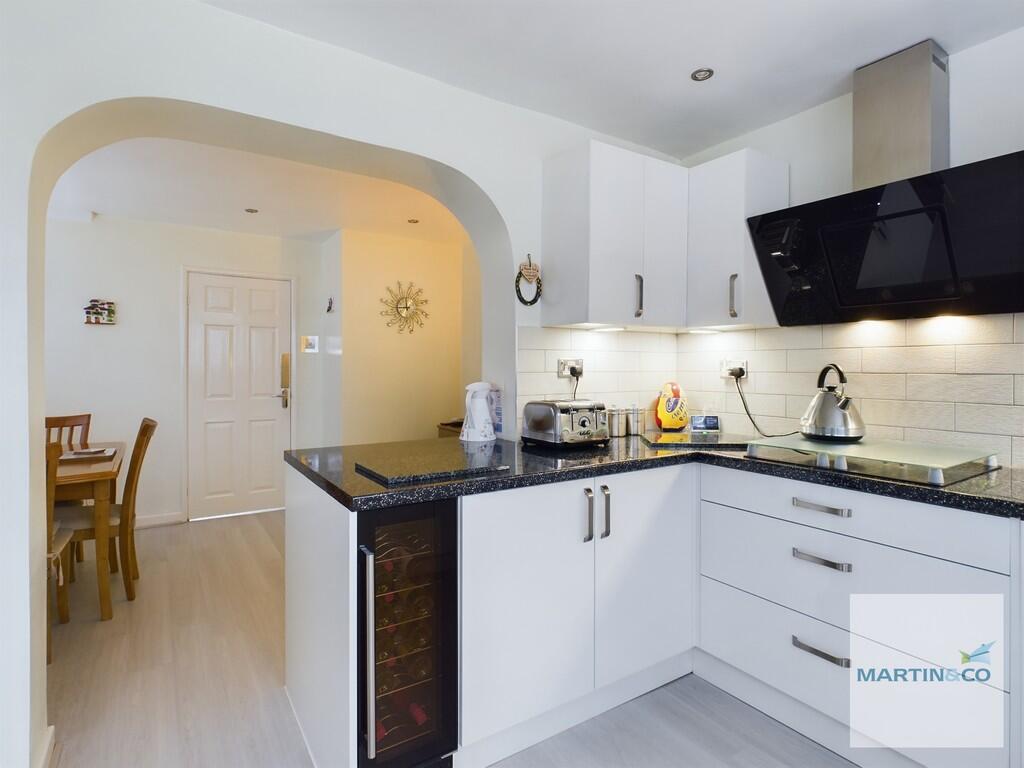 CAM03663G0-PR0107...